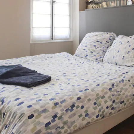 Beautiful Spacious In The Heart Of Apartment Paris