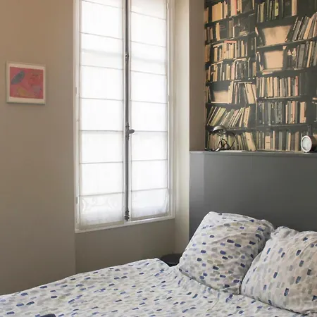 Apartment Beautiful Spacious In The Heart Of *