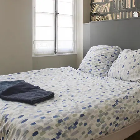 Apartment Beautiful Spacious In The Heart Of *